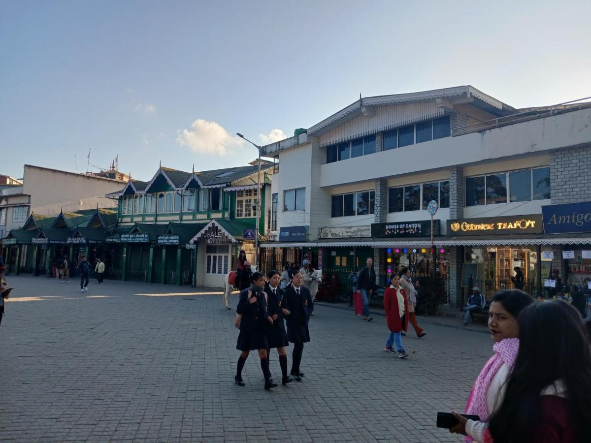 Azalea Holidays On Mall Darjeeling  Exterior foto